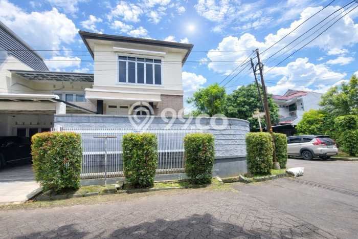 Hunian Elit LB 350m2 Siap Pakai Desain Elegan di Bintaro, Tangerang Selatan Hunian Elit LB 350m2 Siap Pakai Desain Elegan di Bintaro, Tangerang Selatan