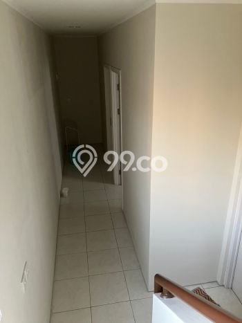Rumah Bagus di BSD, Tangerang, LT 32m² LB 90m² DIJUAL CEPAT! Rumah Bagus di BSD, Tangerang, LT 32m² LB 90m² DIJUAL CEPAT!