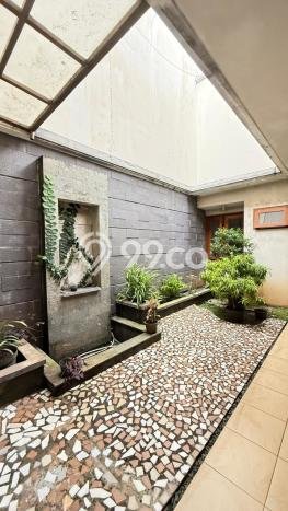 Dijual Rumah Luas Megah Dengan View Eksklusif di Bintaro, Tangerang Selatan Dijual Rumah Luas Megah Dengan View Eksklusif di Bintaro, Tangerang Selatan