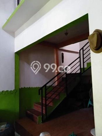 For Sale Rumah 4 Kamar Lokasi Ideal Nyaman dan Strategis di Ciputat For Sale Rumah 4 Kamar Lokasi Ideal Nyaman dan Strategis di Ciputat