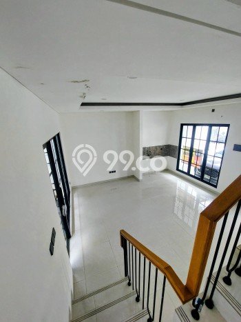 Ready to Use! Luxury House LT 75m2 Desain Modern di Kalibata Ready to Use! Luxury House LT 75m2 Desain Modern di Kalibata