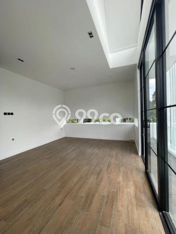 For Sale! Luxury House LT 210m2 Desain Elegan di Bintaro For Sale! Luxury House LT 210m2 Desain Elegan di Bintaro