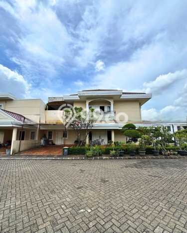 For Sale Rumah Mewah Exclusive di Ciputat, Tangerang Selatan For Sale Rumah Mewah Exclusive di Ciputat, Tangerang Selatan