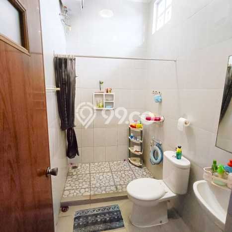 For Sale Rumah 3 Kamar Lokasi Strategis Nyaman dan Strategis di Ciputat For Sale Rumah 3 Kamar Lokasi Strategis Nyaman dan Strategis di Ciputat