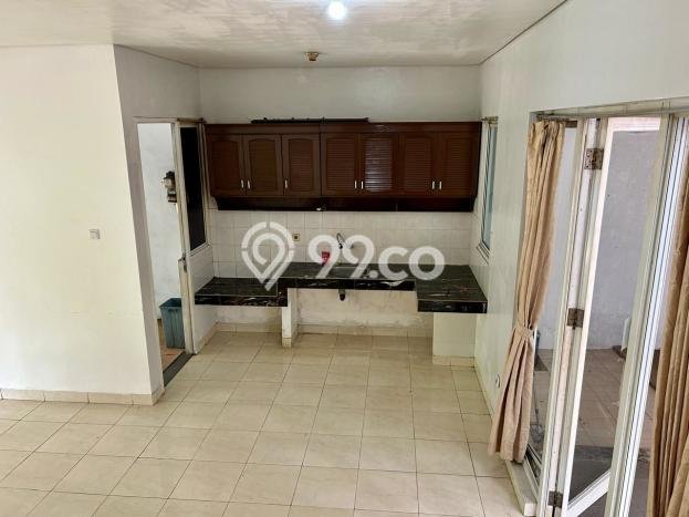 Jual Rumah Eksklusif 3 KT di BSD City, Tangerang Jual Rumah Eksklusif 3 KT di BSD City, Tangerang