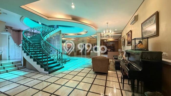 Rumah Luxury Modern Siap Huni di Bintaro Tangerang Selatan Rumah Luxury Modern Siap Huni di Bintaro Tangerang Selatan