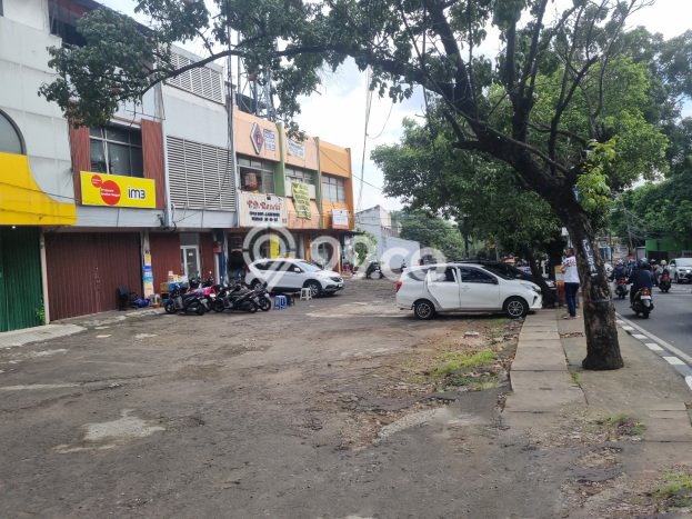 Dijual! Ruko di Bintaro Jakarta Selatan LT 115m2 / LB 112m2 Kawasan Strategis Dijual! Ruko di Bintaro Jakarta Selatan LT 115m2 / LB 112m2 Kawasan Strategis