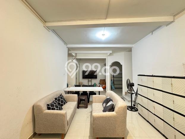 Rumah Luxury Modern Tanpa Renovasi di Bintaro Tangerang Selatan Rumah Luxury Modern Tanpa Renovasi di Bintaro Tangerang Selatan