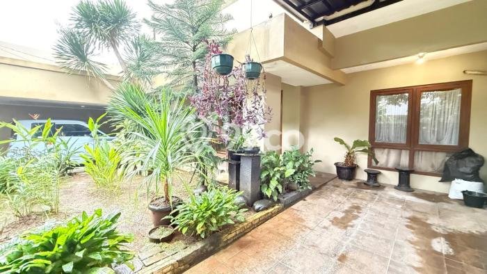 For Sale! Premium House LT 438m2 Desain Elegan di Bintaro For Sale! Premium House LT 438m2 Desain Elegan di Bintaro