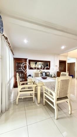 For Sale! Premium House LT 438m2 Desain Elegan di Bintaro For Sale! Premium House LT 438m2 Desain Elegan di Bintaro