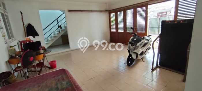 Hunian Mewah Siap Huni LT 785m2 di Kebayoran Lama, Jakarta Selatan Hunian Mewah Siap Huni LT 785m2 di Kebayoran Lama, Jakarta Selatan