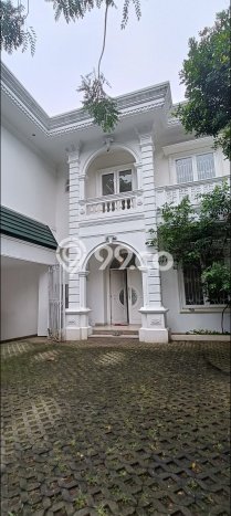Jual Rumah Mewah Megah Dengan View Eksklusif di Pondok Indah, Jakarta Selatan Jual Rumah Mewah Megah Dengan View Eksklusif di Pondok Indah, Jakarta Selatan