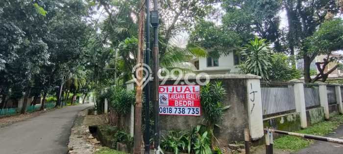 Hunian Mewah Siap Huni LT 785m2 di Kebayoran Lama, Jakarta Selatan Hunian Mewah Siap Huni LT 785m2 di Kebayoran Lama, Jakarta Selatan