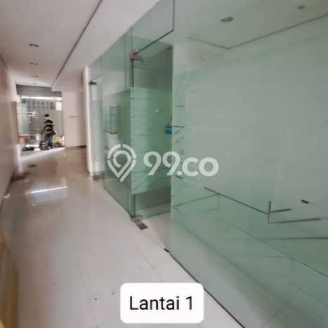 SENTRA BISNIS! Ruko Kawasan Wiyung, Luas 250m2m², Pusat Bisnis SENTRA BISNIS! Ruko Kawasan Wiyung, Luas 250m2m², Pusat Bisnis