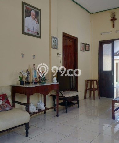 HOT LISTING! Rumah Untuk Investasi area Tambaksari, LT 530m² LB 375m² HOT LISTING! Rumah Untuk Investasi area Tambaksari, LT 530m² LB 375m²