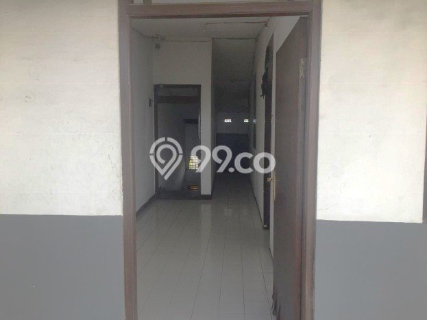Ruko For Rent Kawasan , Luas 180m2m², Area Strategis, Ready Usaha Ruko For Rent Kawasan , Luas 180m2m², Area Strategis, Ready Usaha