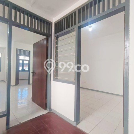Hunian Nyaman Asri 4 KT Siap Pakai di Nginden Surabaya Hunian Nyaman Asri 4 KT Siap Pakai di Nginden Surabaya