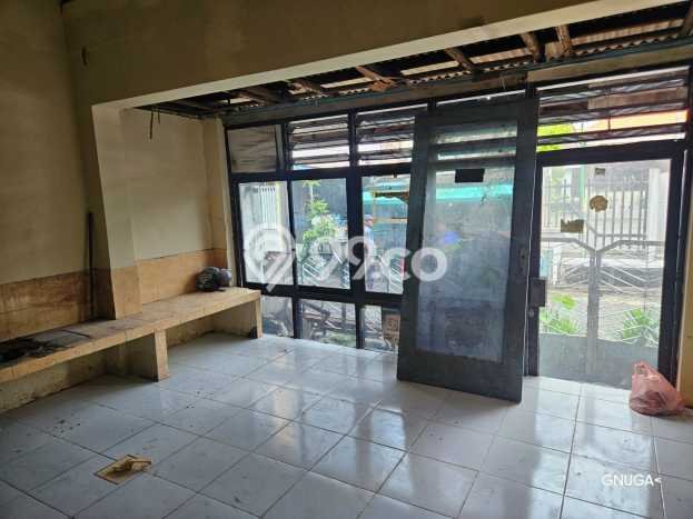 Ruko Dijual di Prime Area Surabaya Luas 200m2 Ruko Dijual di Prime Area Surabaya Luas 200m2