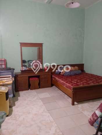 For Sale Rumah 4 Kamar Lokasi Ideal Bagus dan Strategis di Rungkut For Sale Rumah 4 Kamar Lokasi Ideal Bagus dan Strategis di Rungkut