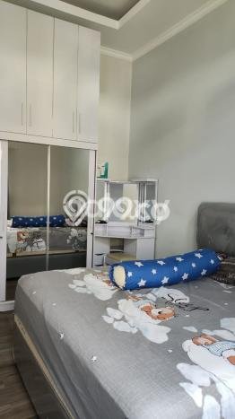 Siap Huni Rumah Mewah 5 Kamar di Kebon Jeruk Dekat ke Mana Pun Siap Huni Rumah Mewah 5 Kamar di Kebon Jeruk Dekat ke Mana Pun