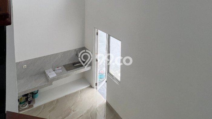 Rumah Strategis Minimalis Lb 80m2 di Kelapa Dua, Tangerang Rumah Strategis Minimalis Lb 80m2 di Kelapa Dua, Tangerang