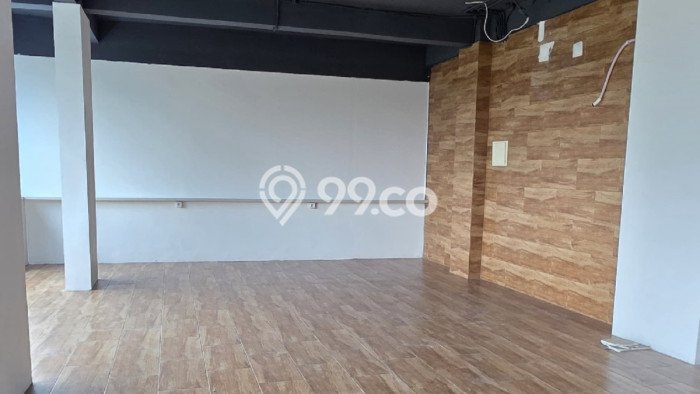 Disewakan Ruko di Kebon Jeruk Jakarta Barat LT 72m2, LB 360m2 Disewakan Ruko di Kebon Jeruk Jakarta Barat LT 72m2, LB 360m2