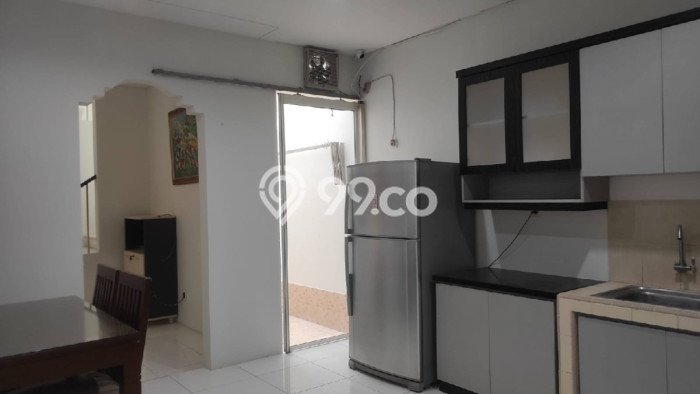 For Sale Rumah Mewah Exclusive di Kembangan, Jakarta Barat For Sale Rumah Mewah Exclusive di Kembangan, Jakarta Barat