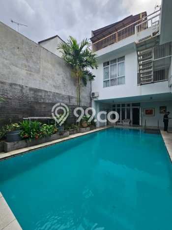 Rumah Luxury Modern Siap Huni di Bangka Jakarta Selatan Rumah Luxury Modern Siap Huni di Bangka Jakarta Selatan