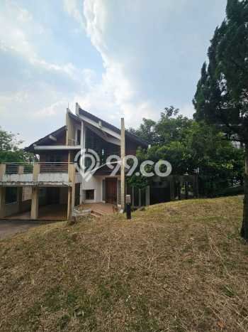 Jual Rumah Luas Elegan Dengan View Eksklusif di Sentul, Bogor Jual Rumah Luas Elegan Dengan View Eksklusif di Sentul, Bogor