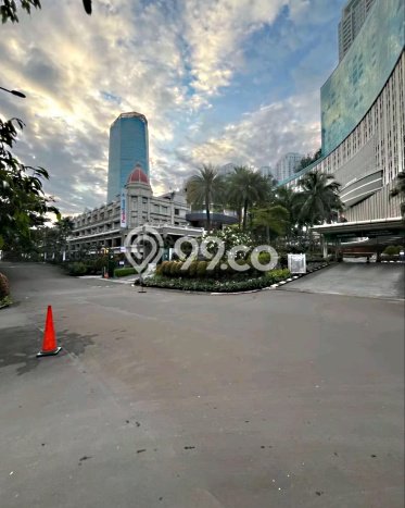 Untuk Dijual! Ruko di S Parman Jakarta Barat LT 162m2 / LB 520m2 Kawasan Strategis Untuk Dijual! Ruko di S Parman Jakarta Barat LT 162m2 / LB 520m2 Kawasan Strategis
