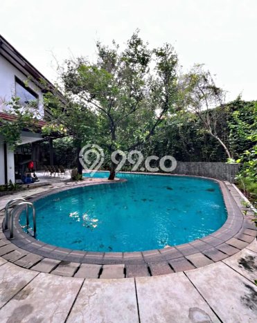 Rumah Luxury Modern Tanpa Renovasi di Kemang Jakarta Selatan Rumah Luxury Modern Tanpa Renovasi di Kemang Jakarta Selatan