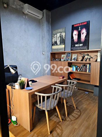 Unit Kantor Dijual di Cilandak Jakarta Selatan Luas Tanah 194m2, Luas Bangunan 778m2 Unit Kantor Dijual di Cilandak Jakarta Selatan Luas Tanah 194m2, Luas Bangunan 778m2