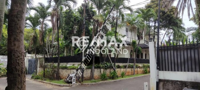 Hunian Super Mewah dengan Akses Paling Strategis di patra kuningan, Jakarta Selatan Hunian Super Mewah dengan Akses Paling Strategis di patra kuningan, Jakarta Selatan