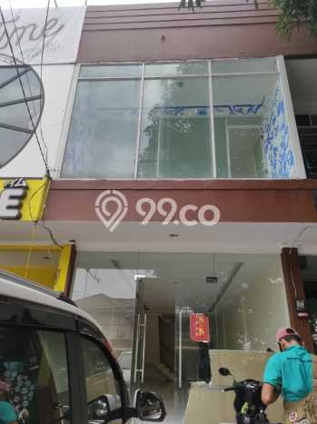 Sewa Ruko Strategis 2,5 Lantai Di Centra Kemang Utara Jakarta Selatan Sewa Ruko Strategis 2,5 Lantai Di Centra Kemang Utara Jakarta Selatan