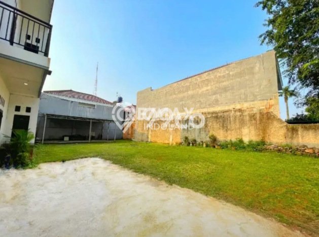 Rumah Lokasi Strategis di Joglo, Jakarta Barat, Luas 630m² LB 210m² Rumah Lokasi Strategis di Joglo, Jakarta Barat, Luas 630m² LB 210m²