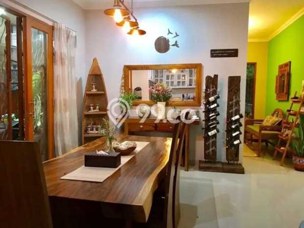 Rumah Luxury Modern Tanpa Renovasi di Lebak Bulus Jakarta Selatan Rumah Luxury Modern Tanpa Renovasi di Lebak Bulus Jakarta Selatan