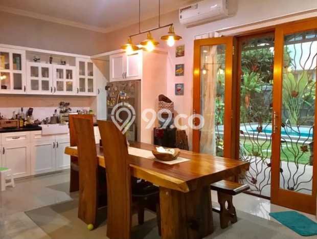 Rumah Luxury Modern Tanpa Renovasi di Lebak Bulus Jakarta Selatan Rumah Luxury Modern Tanpa Renovasi di Lebak Bulus Jakarta Selatan