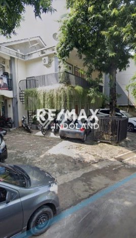 Siap Huni Rumah Mewah 57 Kamar di Pesanggrahan Dekat ke Mana Saja Siap Huni Rumah Mewah 57 Kamar di Pesanggrahan Dekat ke Mana Saja