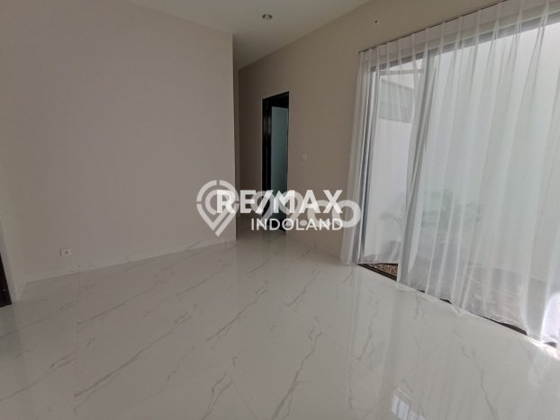HOT DEAL! Jual Rumah Premium area BSD, Tangerang, Luas Tanah 264m² Luas Bangunan 290m² HOT DEAL! Jual Rumah Premium area BSD, Tangerang, Luas Tanah 264m² Luas Bangunan 290m²