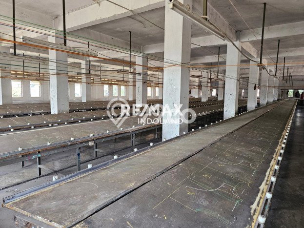 Murahhh Jual Gudang Luas 800m2 Di Pergudangan Kav Dpr Cipondoh Murahhh Jual Gudang Luas 800m2 Di Pergudangan Kav Dpr Cipondoh