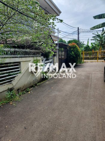 Tanah Dijual di Jakarta Barat Seluas 180m2 Strategis Tanah Dijual di Jakarta Barat Seluas 180m2 Strategis