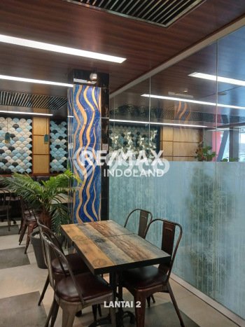 Unit Kantor Dijual di Kebayoran Baru Jakarta Selatan Luas Tanah 283m2, Luas Bangunan 662m2 Unit Kantor Dijual di Kebayoran Baru Jakarta Selatan Luas Tanah 283m2, Luas Bangunan 662m2