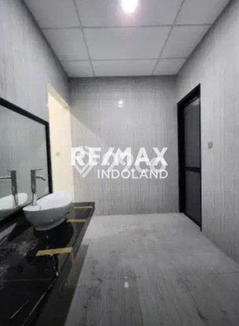 Kantor Bagus Dijual LB 2750m2 Lokasi Strategis Jakarta Selatan Area Cocok untuk Bisnis Kantor Bagus Dijual LB 2750m2 Lokasi Strategis Jakarta Selatan Area Cocok untuk Bisnis