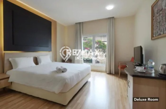 LOKASI STRATEGIS! Hotel di Cilandak, Luas 2400m2m², Pusat Bisnis, Jalan Utama LOKASI STRATEGIS! Hotel di Cilandak, Luas 2400m2m², Pusat Bisnis, Jalan Utama
