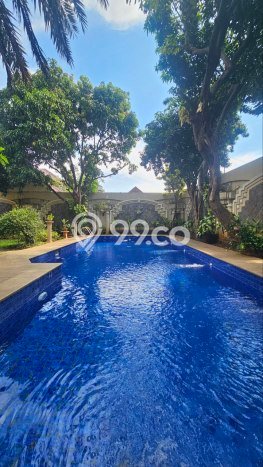 For Sale! Premium House LT 887m2 Desain Elegan di Kemang For Sale! Premium House LT 887m2 Desain Elegan di Kemang
