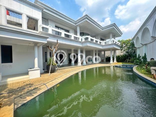 Ready to Use! Luxury House LT 1050m2 Desain Elegan di Pondok Indah Ready to Use! Luxury House LT 1050m2 Desain Elegan di Pondok Indah