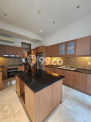 Best Deal Hunian Premium Ideal dan Luas di Cilandak, Jakarta Selatan Best Deal Hunian Premium Ideal dan Luas di Cilandak, Jakarta Selatan