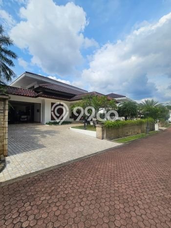 Hunian Elit LB 650m2 Siap Pakai Desain Elegan di Pejaten, Jakarta Selatan Hunian Elit LB 650m2 Siap Pakai Desain Elegan di Pejaten, Jakarta Selatan