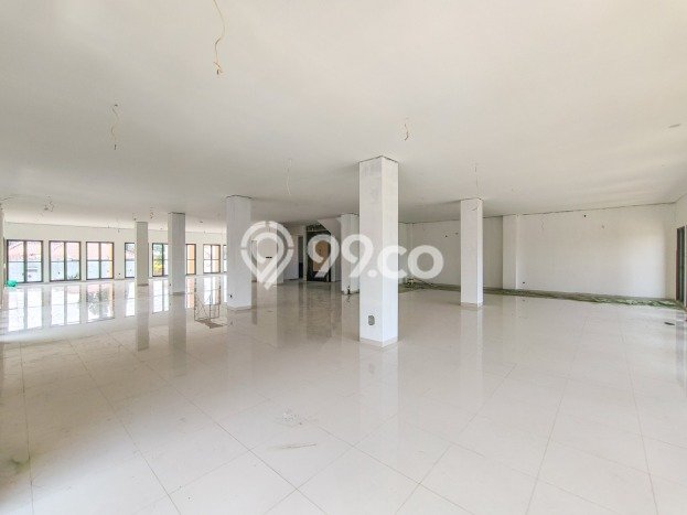 Unit Kantor Dijual di Jakarta Selatan LT 1890m2 & LB 1125m2 Unit Kantor Dijual di Jakarta Selatan LT 1890m2 & LB 1125m2