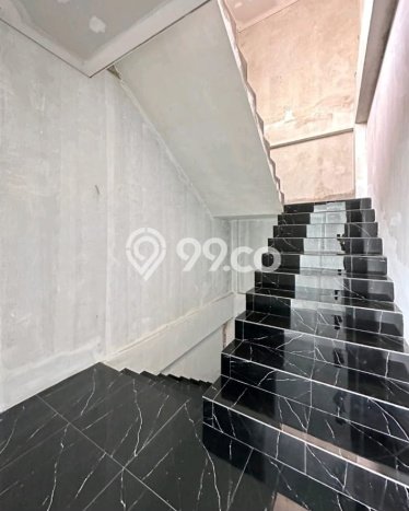 Kantor Dijual di Jakarta Timur LT 285m2 & LB 755m2 Lokasi Terbaik! Kantor Dijual di Jakarta Timur LT 285m2 & LB 755m2 Lokasi Terbaik!